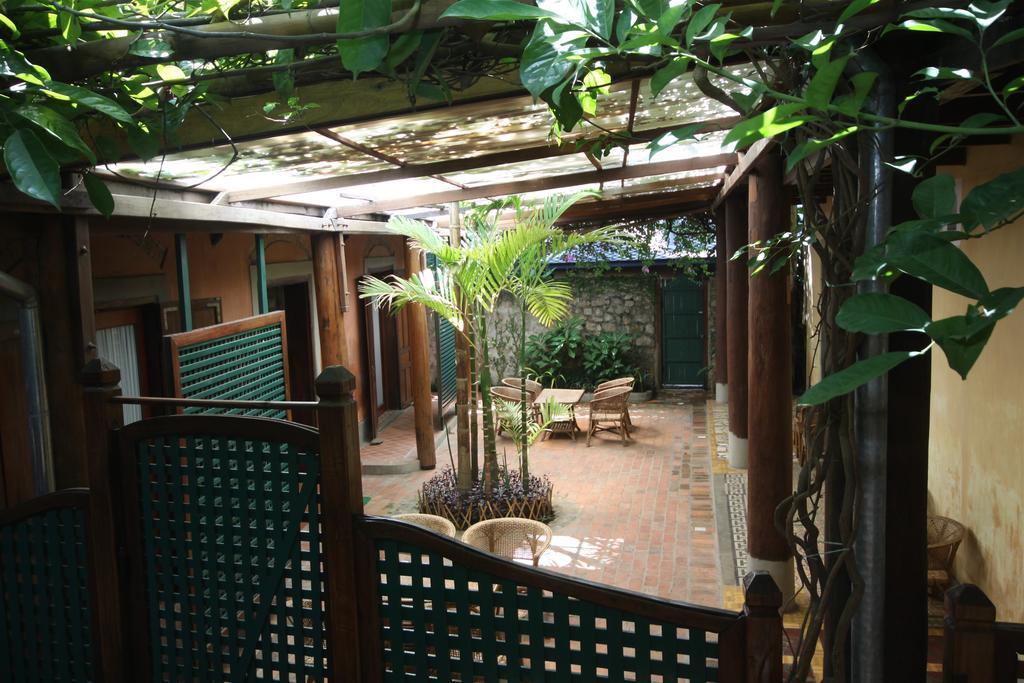 Sala Prabang Hotel Luang Prabang Ngoại thất bức ảnh