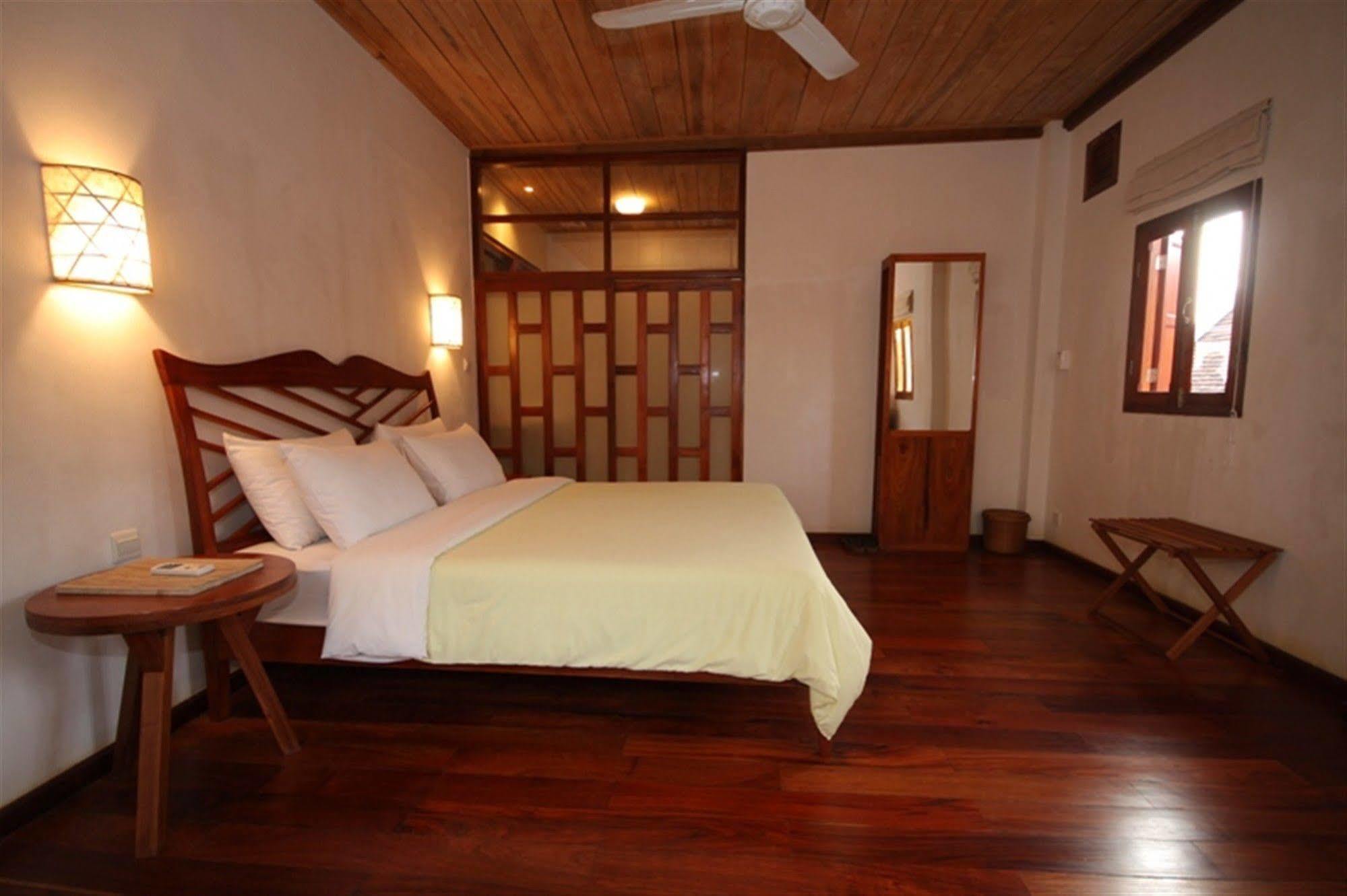 Sala Prabang Hotel Luang Prabang Ngoại thất bức ảnh