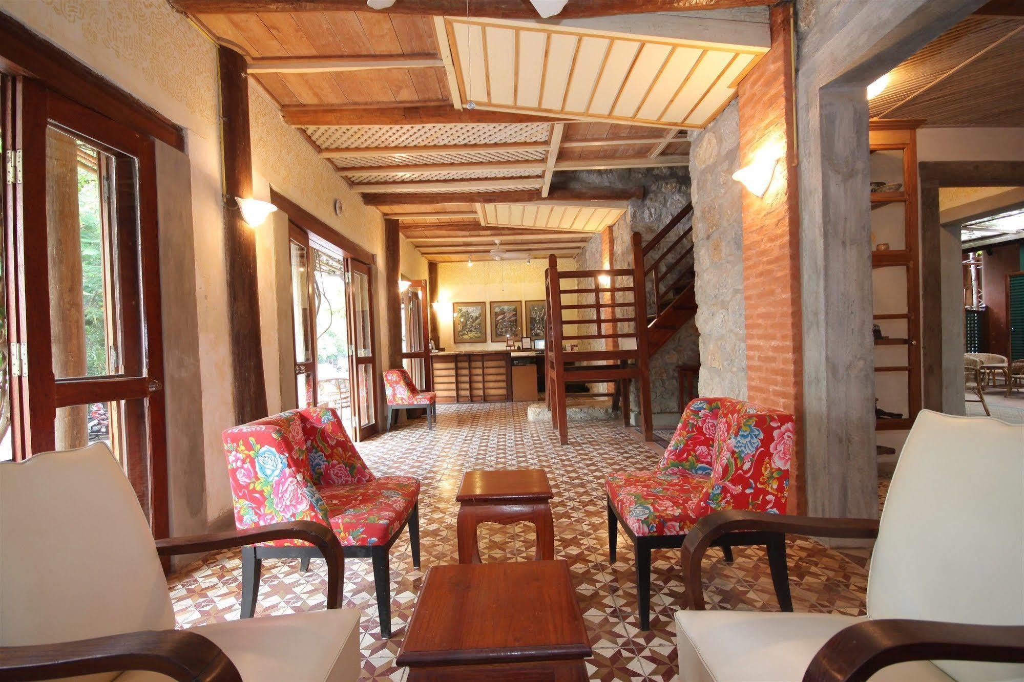 Sala Prabang Hotel Luang Prabang Ngoại thất bức ảnh